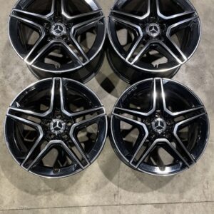 AMG R18 ORIGINAL AMG Mercedes-Benz (4 tk)