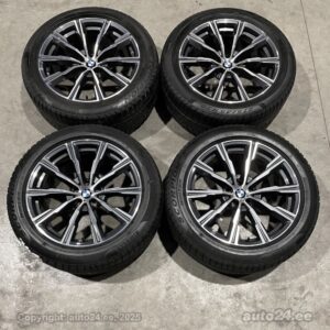   BMW R20 ORIGINAL ///M [STYLE 740M] BMW Pirelli Scorpion Winter (4 tk)